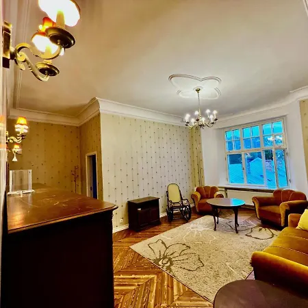 Apartmán Lovely 3- In Historical House - Vabriku 3 Tartu